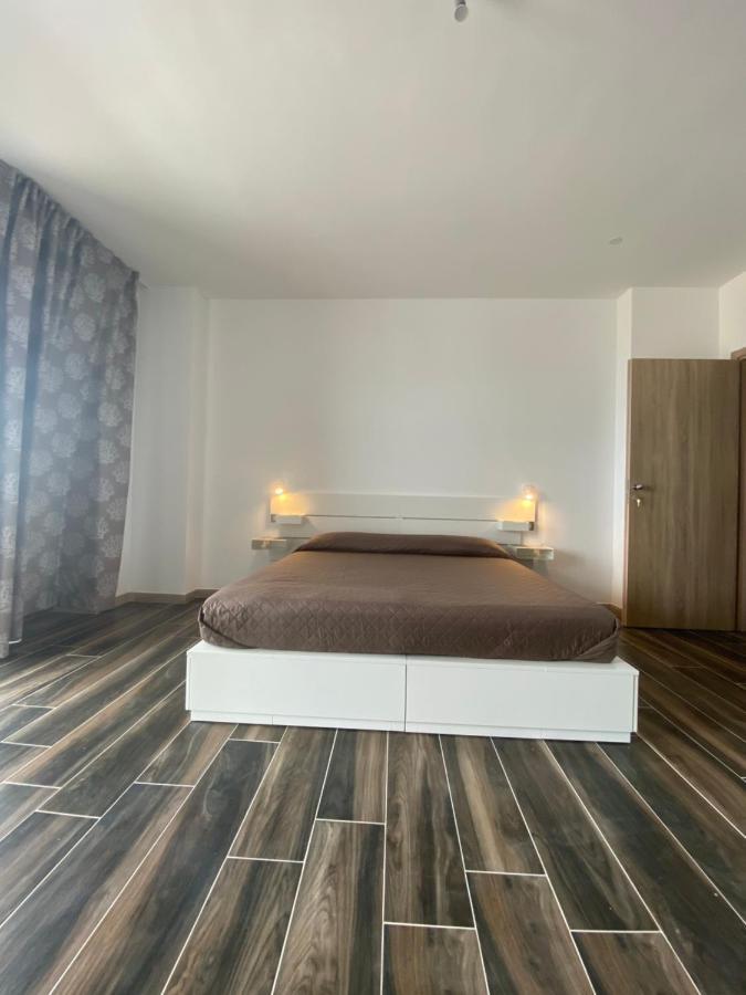 Manfredi Sea Room Vieste Exterior foto