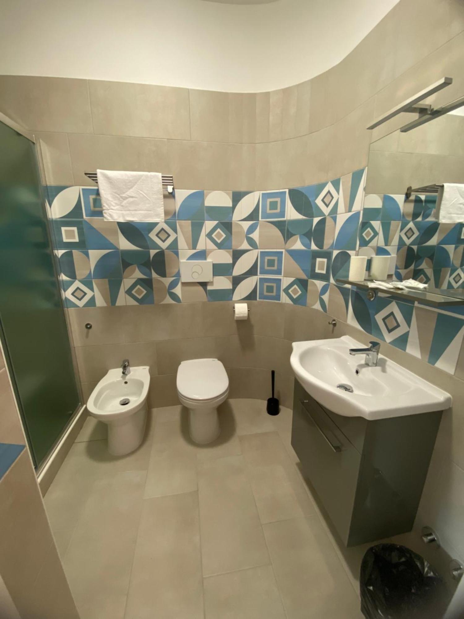 Manfredi Sea Room Vieste Exterior foto